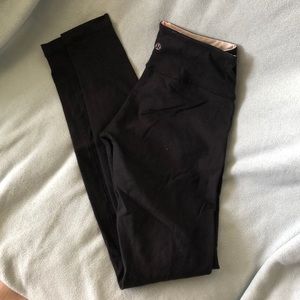 Lulu Lemon Reversible WunderUnder